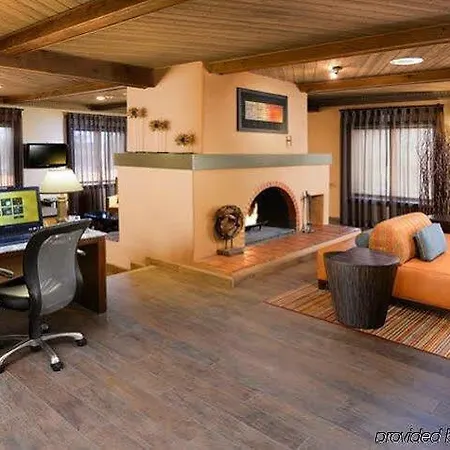 Residence Inn Santa Fe Hotel 3*