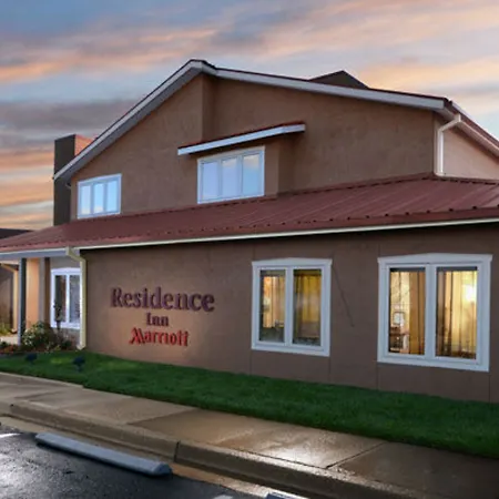 Residence Inn Santa Fe Hotel 3*