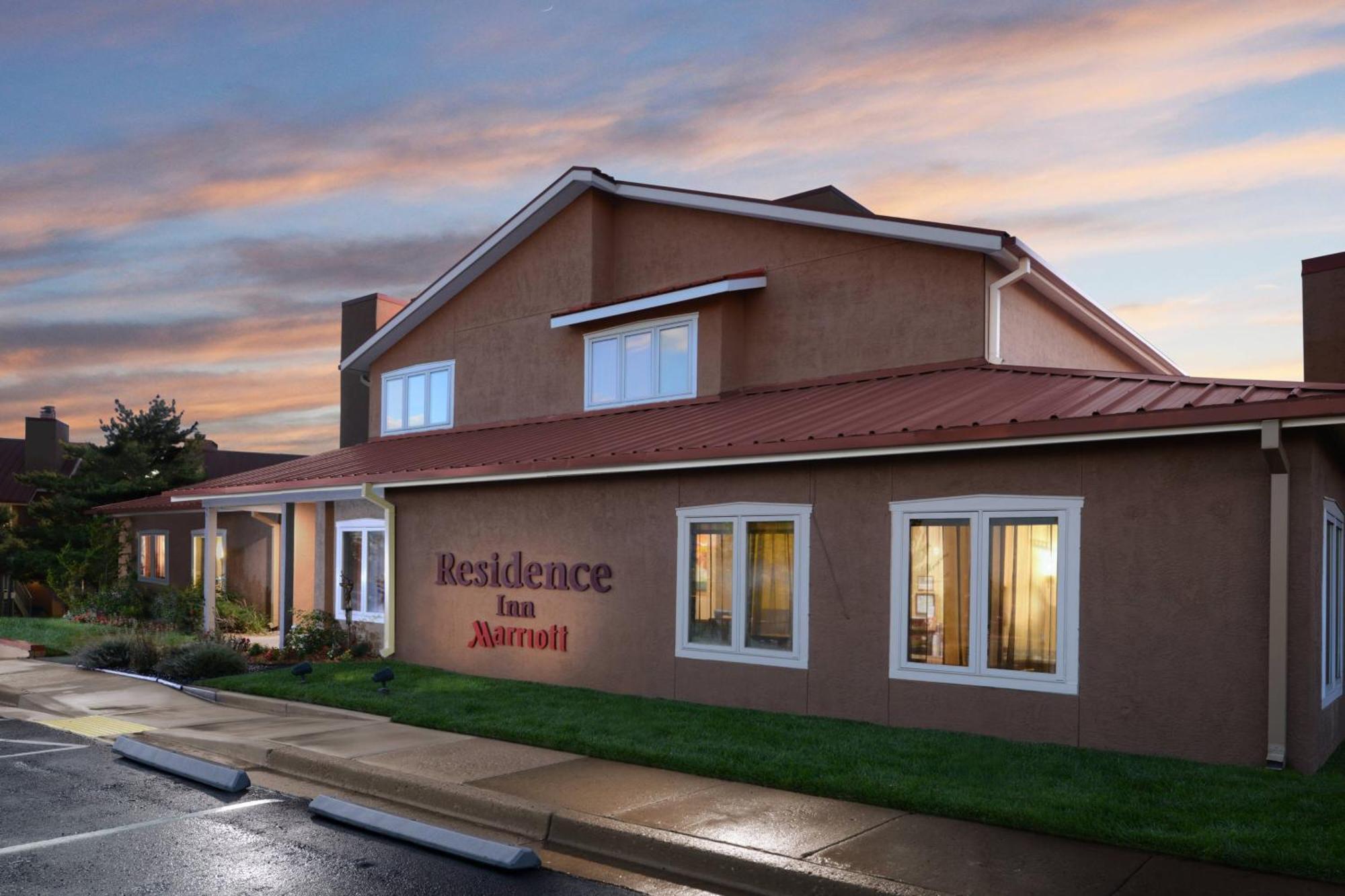 Residence Inn Santa Fe 3*
